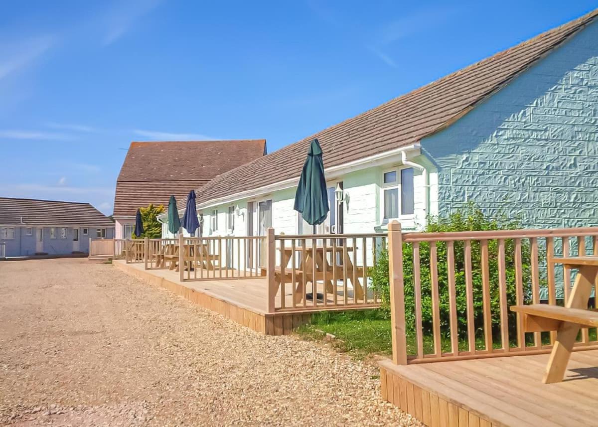Salterns Village Seaview Bagian luar foto