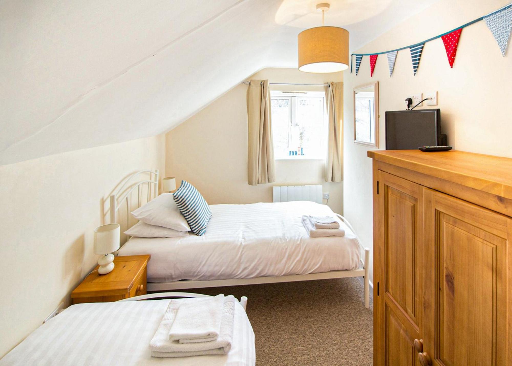 Salterns Village Seaview Ruang foto